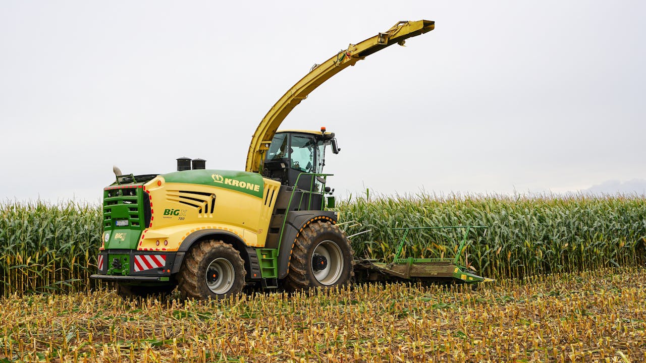 hero-02 A combine harvester at work in a cornfield in Lütau, Schleswig-Holstein, Germany.